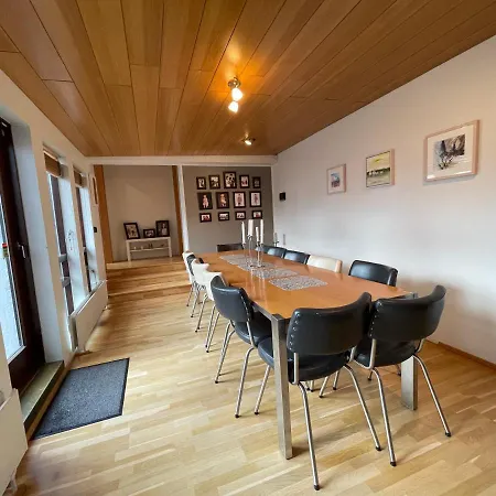 Cosy And Family Friendly House In Centrally Located In Laugardalur Reykjavik